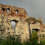 ruiny zamku w bochotnicy